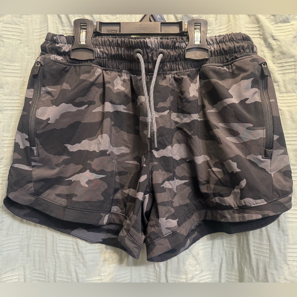 Athleta Girl size 14 Shorts